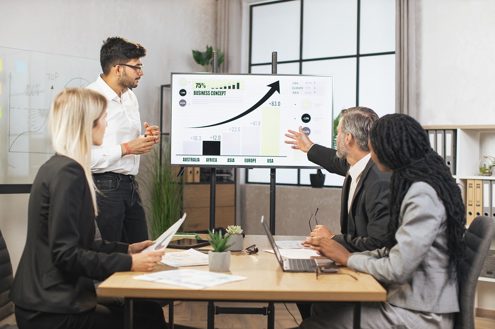 AIGENLEAD CRM platform interface